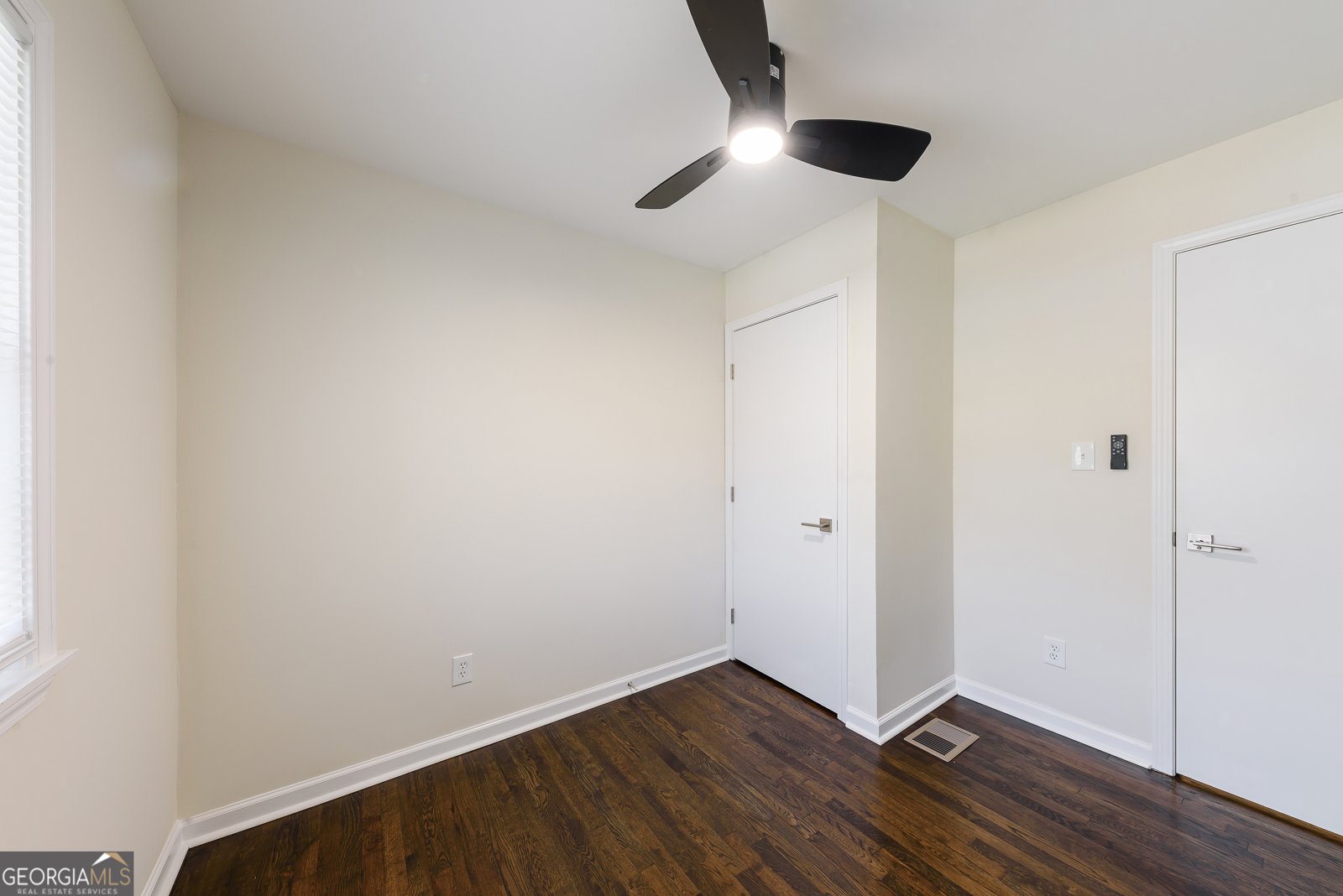 3512 Fairlane Drive Atlanta - 34