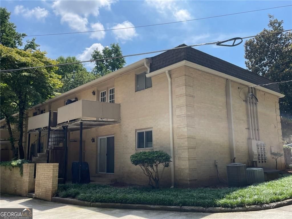 5400 ROSWELL Road ATLANTA - 28