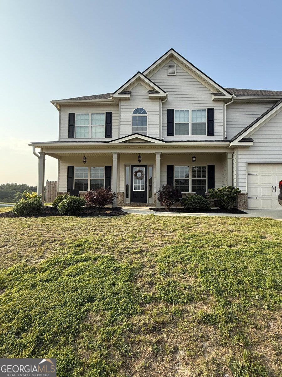 64 Village Circle Rydal - 1