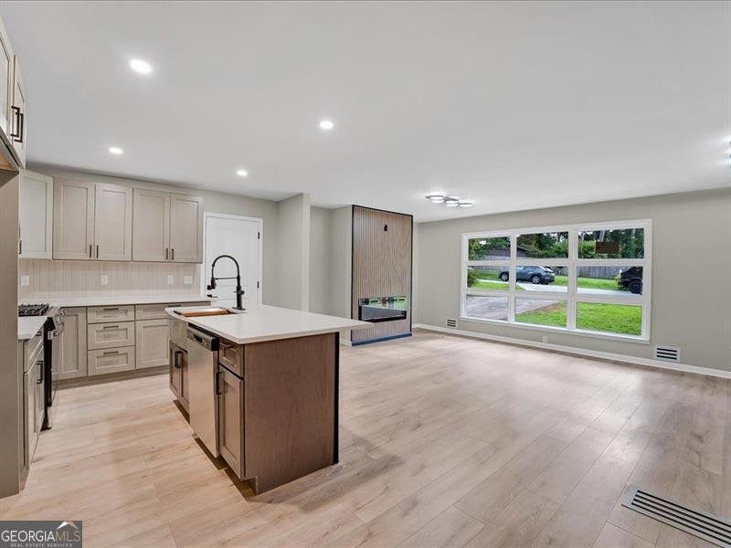 5207 White Boulevard Mableton - 32