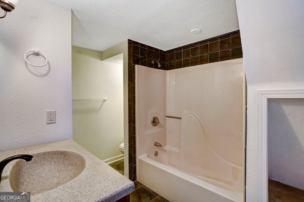 1801 Bassett Lane Young Harris - 28