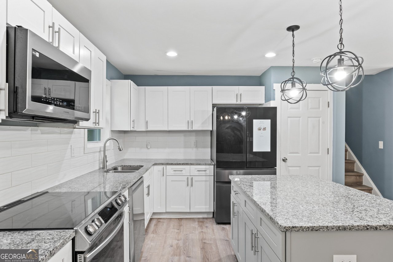 4339 RUSHMORE Place Forest Park - 1