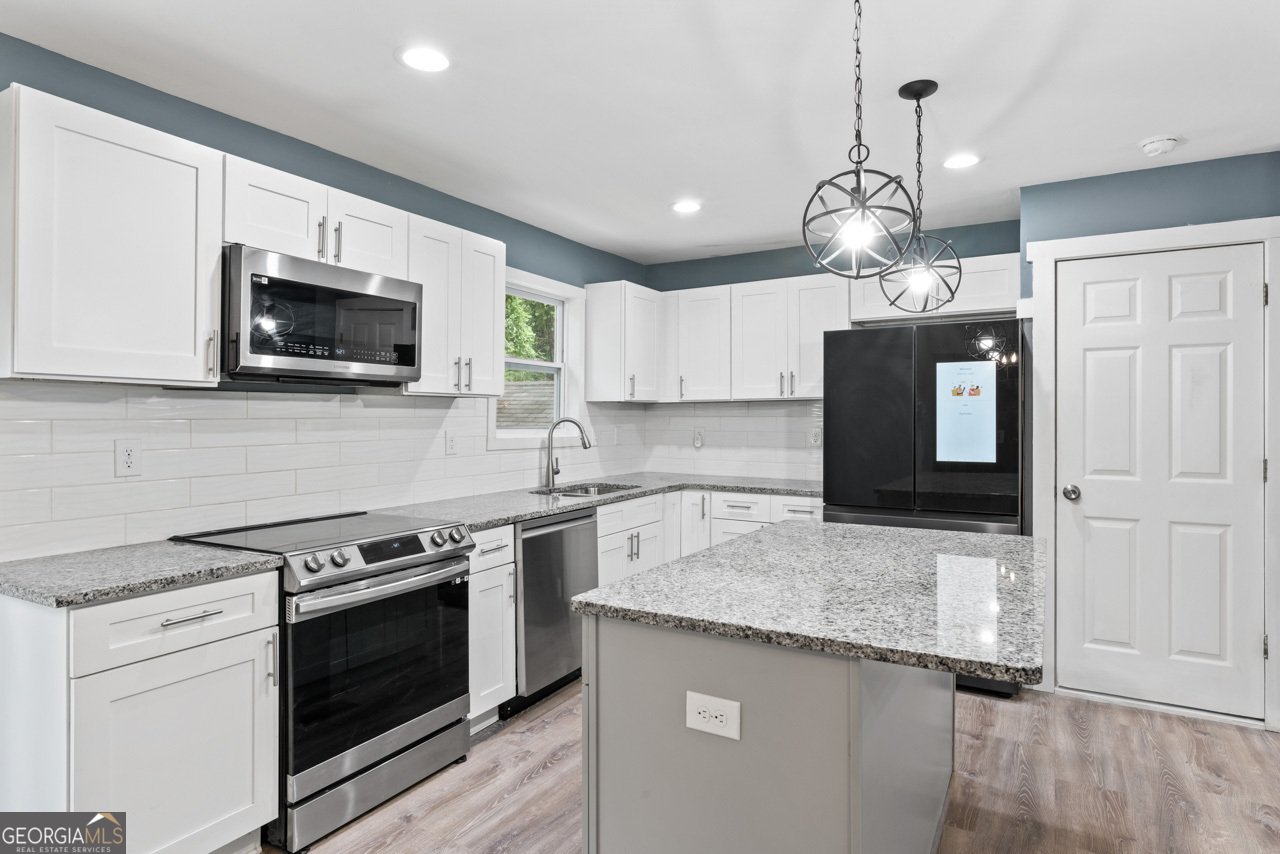 4339 RUSHMORE Place Forest Park - 20