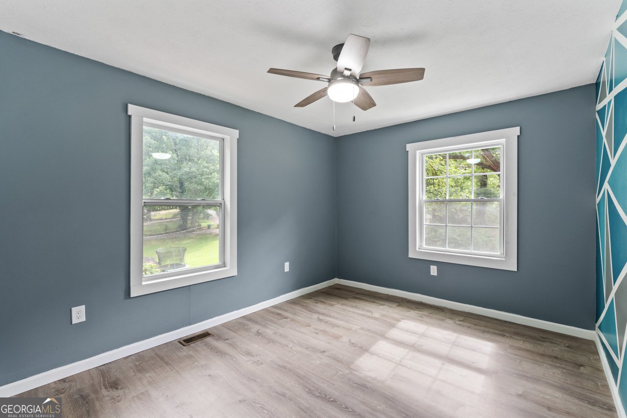 4339 RUSHMORE Place Forest Park - 23