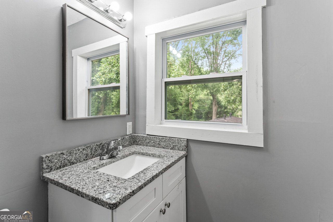 4339 RUSHMORE Place Forest Park - 28
