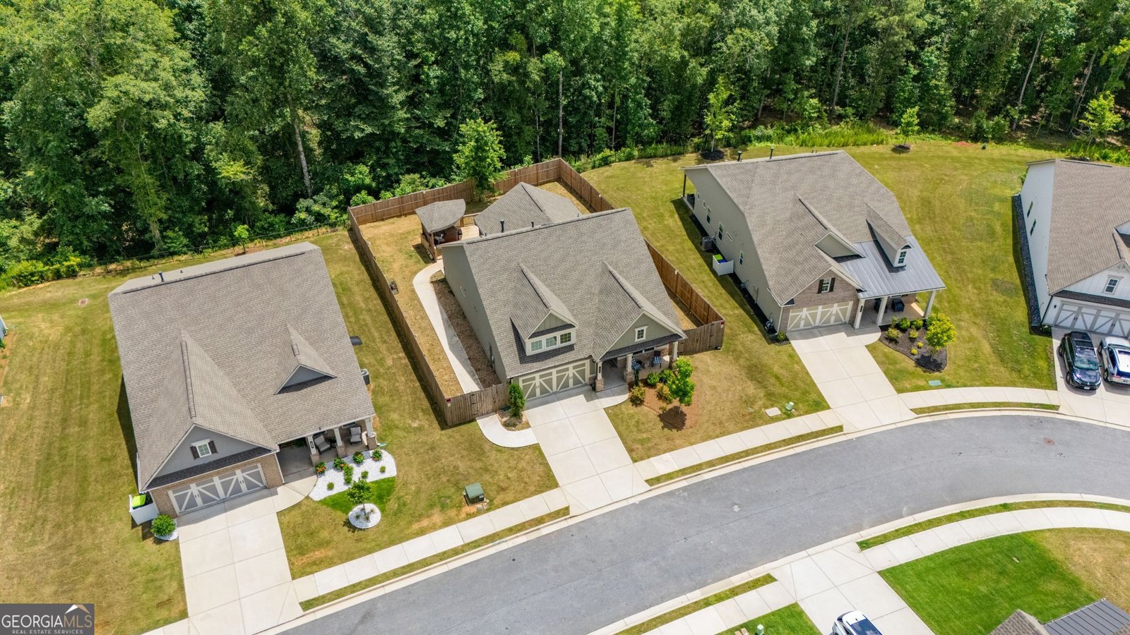 400 Plainfield Street Fayetteville - 4