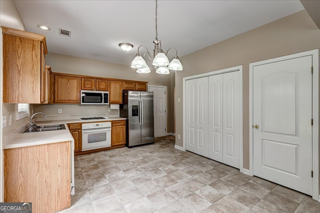3953 Willow Fields Court Loganville - 16