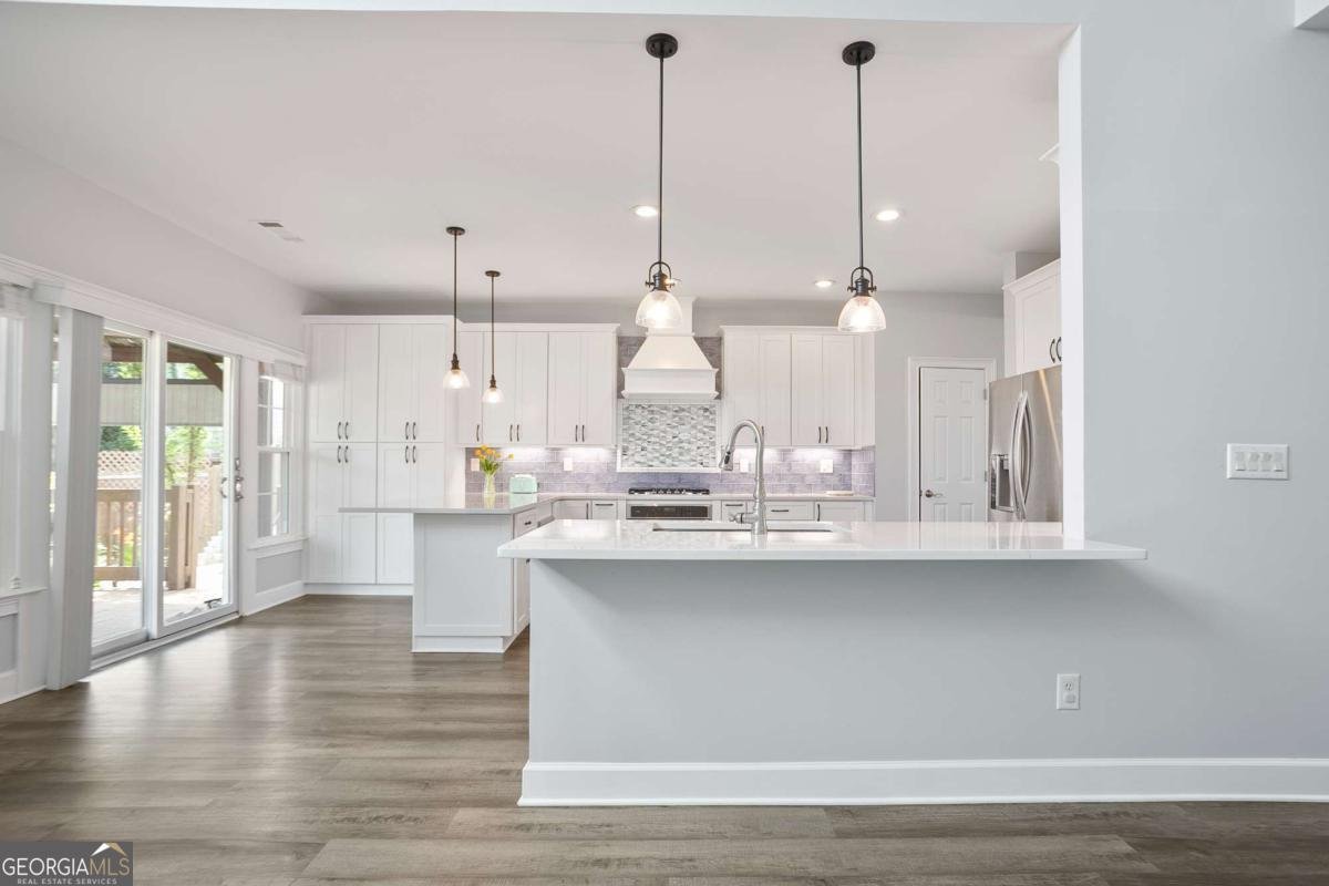 3735 Turnbury Oaks Drive Peachtree Corners - 1