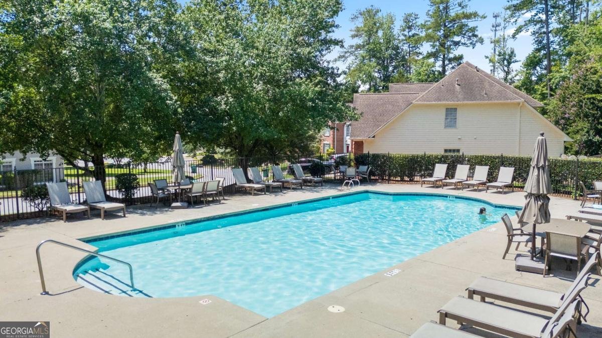3735 Turnbury Oaks Drive Peachtree Corners - 38