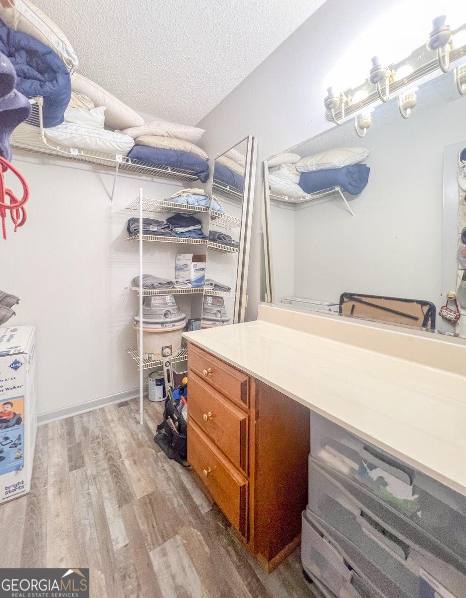 1687 Main Street Royston - 13