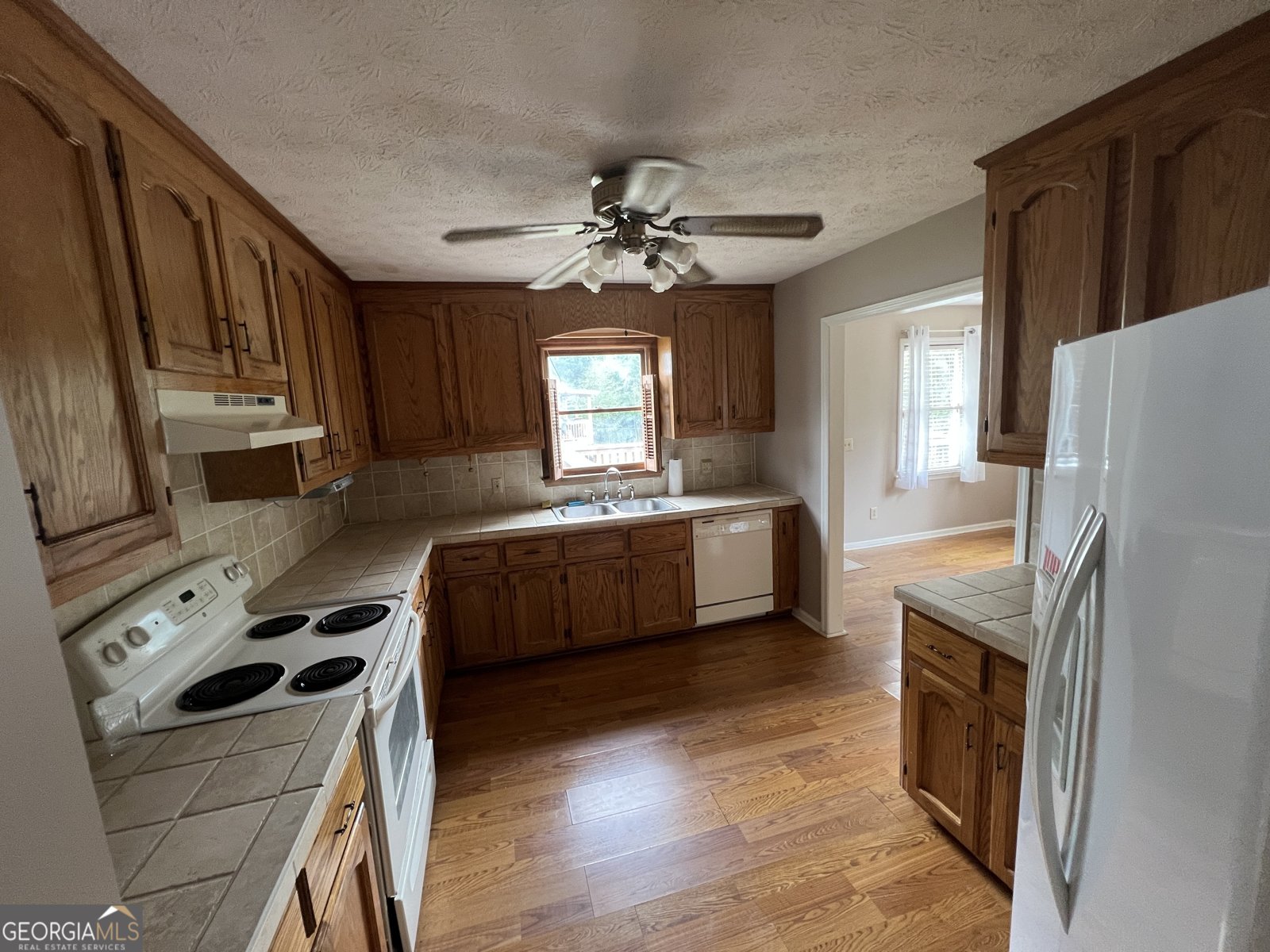 720 WESTBURY COURT BETHLEHEM - 29
