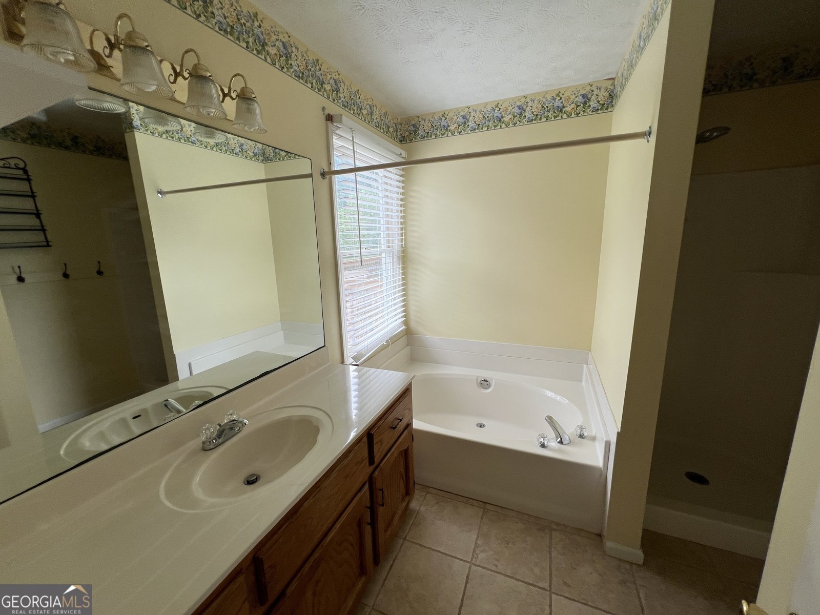 720 WESTBURY COURT BETHLEHEM - 35