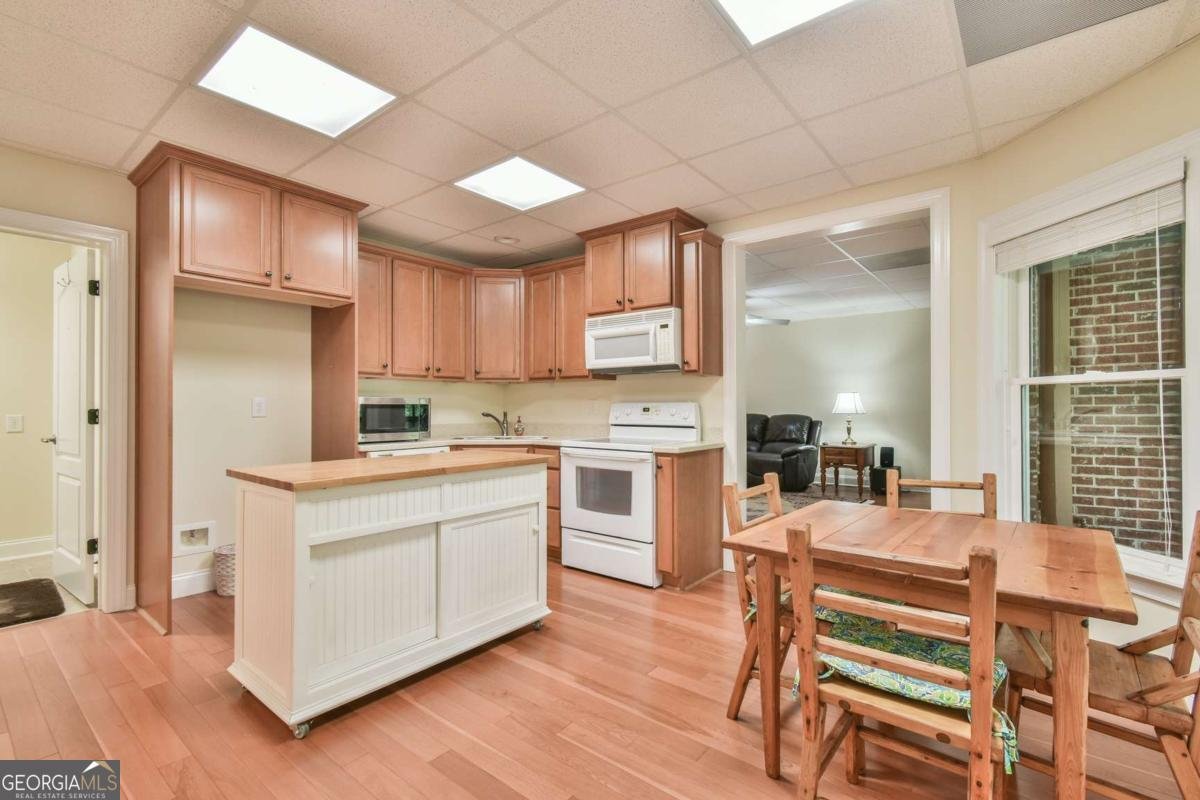 5157 Glen Forrest Drive Flowery Branch - 36