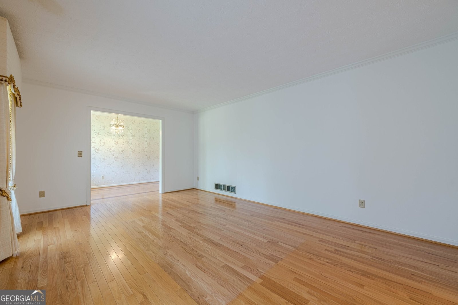 1725 Mountainside Drive Cumming - 12