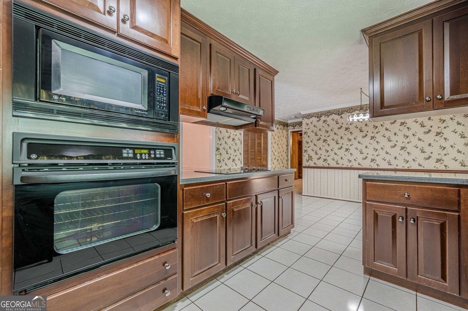 1725 Mountainside Drive Cumming - 25