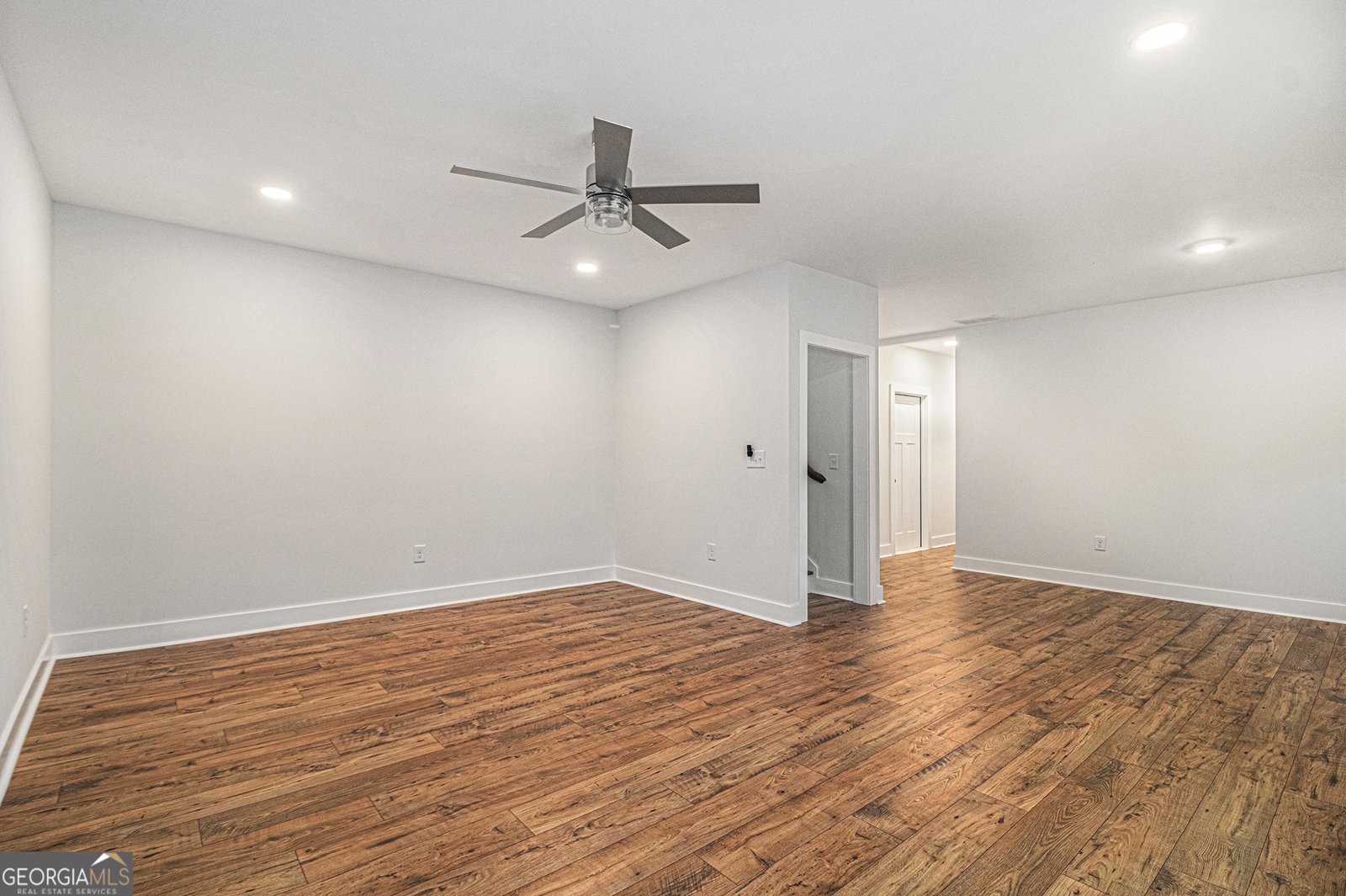 301 Retreat Way Carrollton - 25