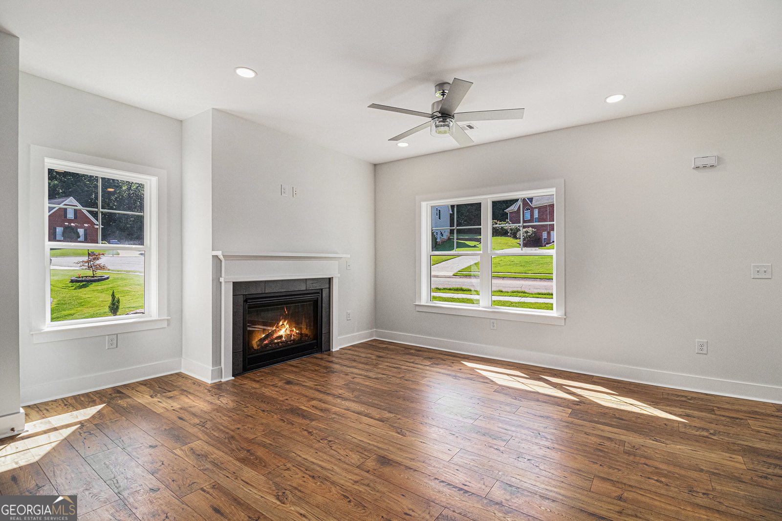301 Retreat Way Carrollton - 9