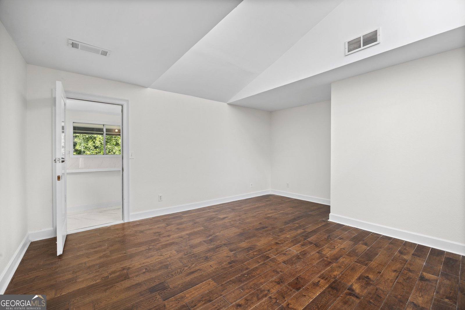 11260 Houze Road Roswell - 4