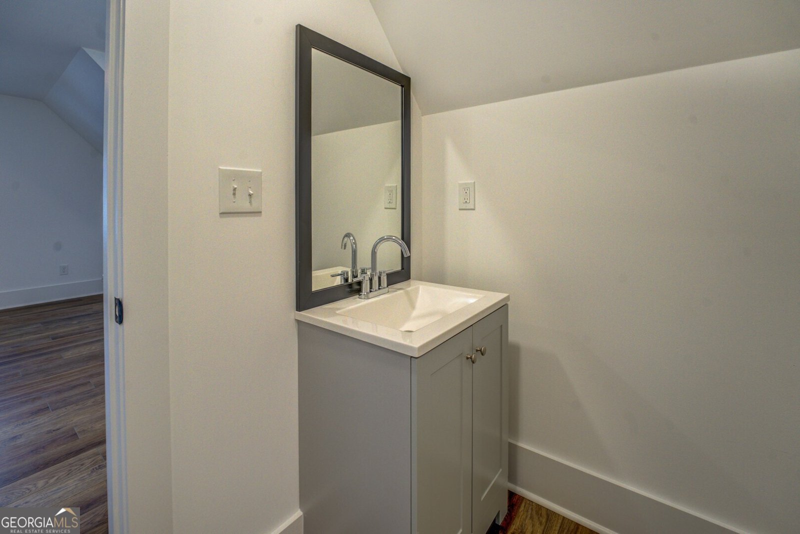 5106 Pratt Street Covington - 53