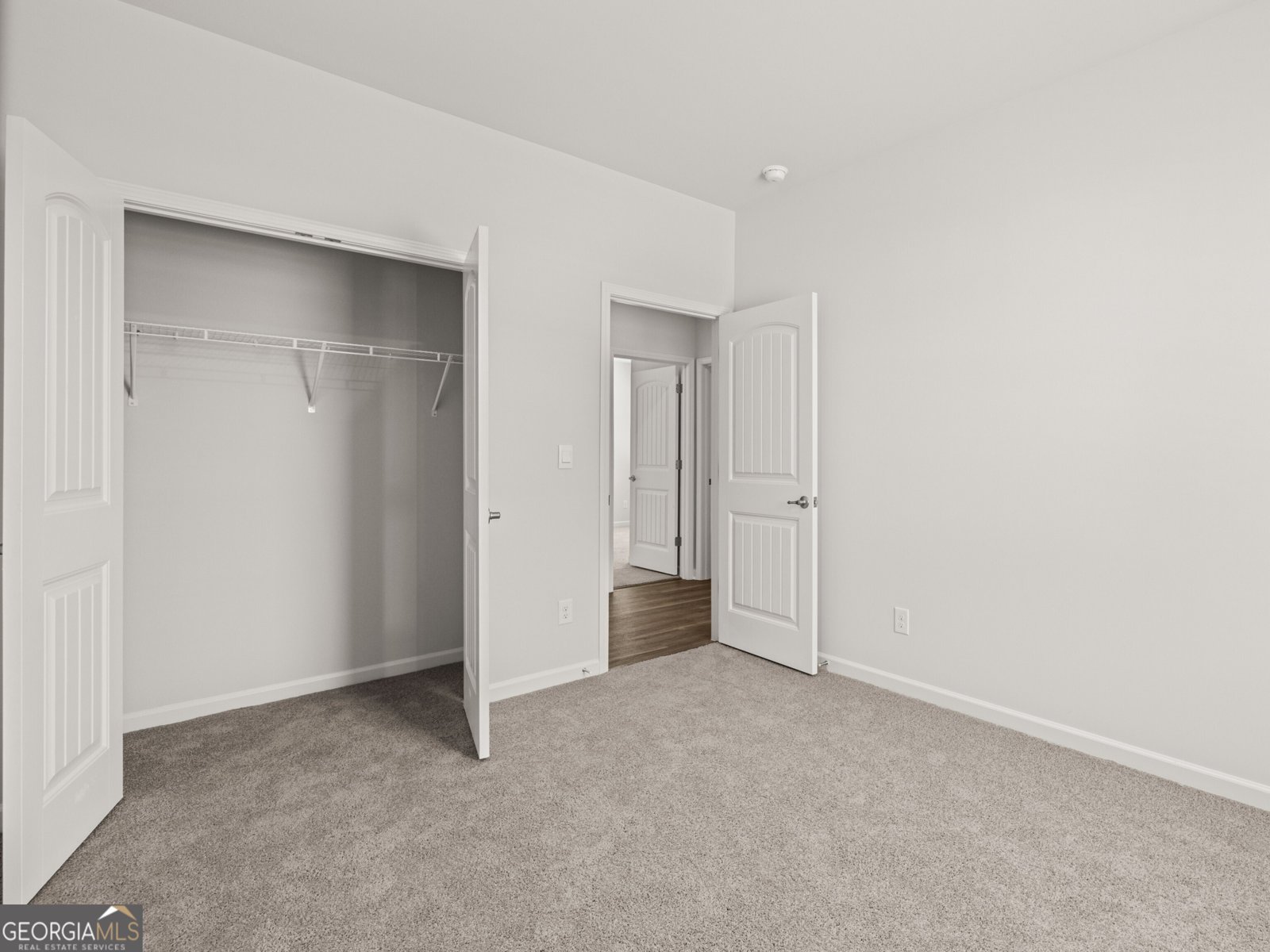 409 Majestic Oak Circle Dallas - 18
