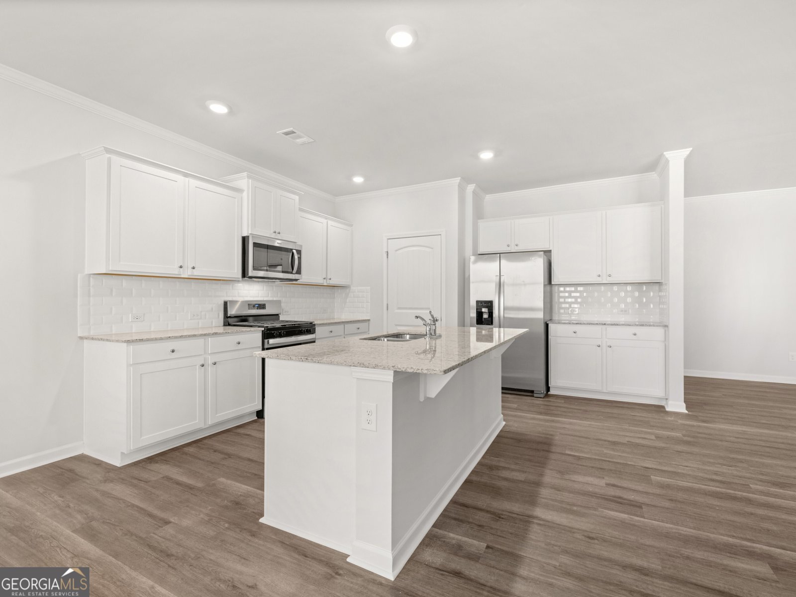409 Majestic Oak Circle Dallas - 4