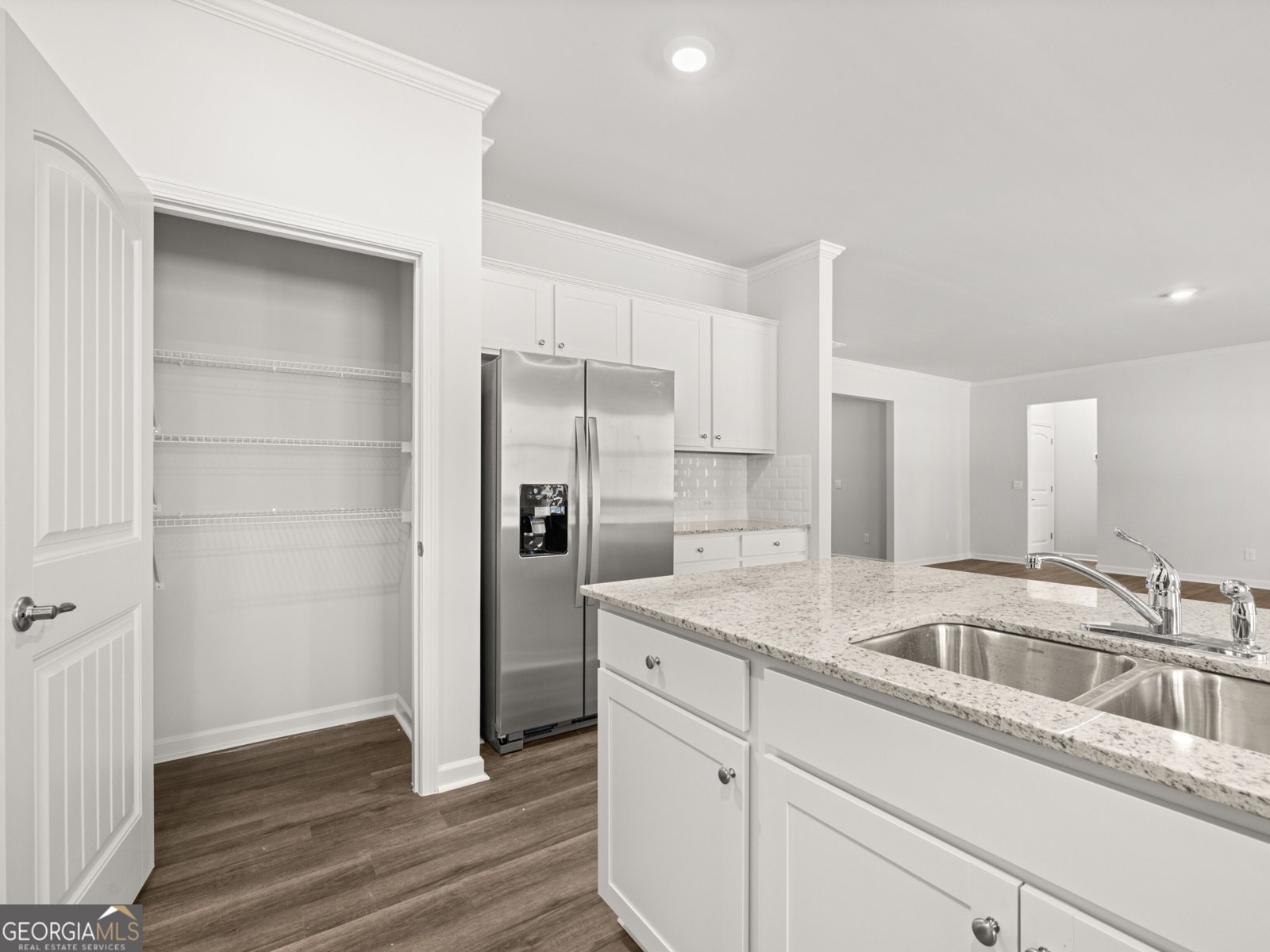 409 Majestic Oak Circle Dallas - 6