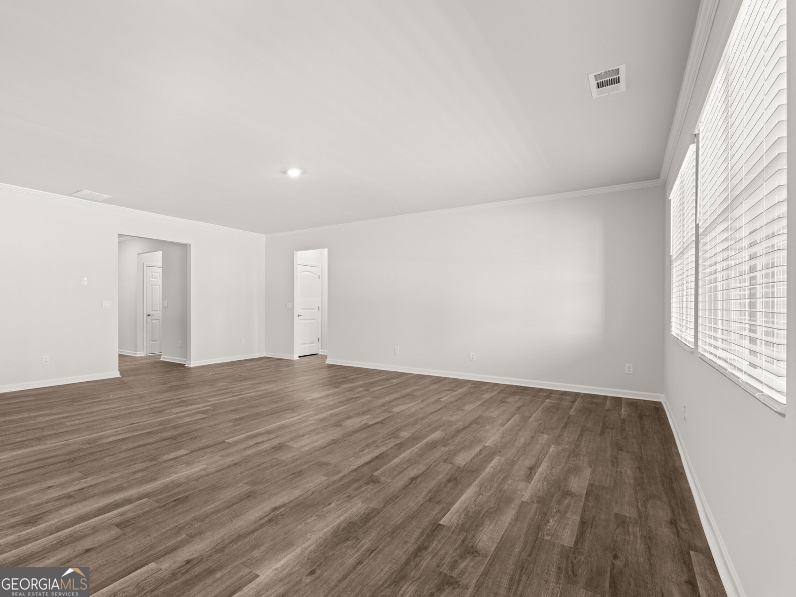 409 Majestic Oak Circle Dallas - 9