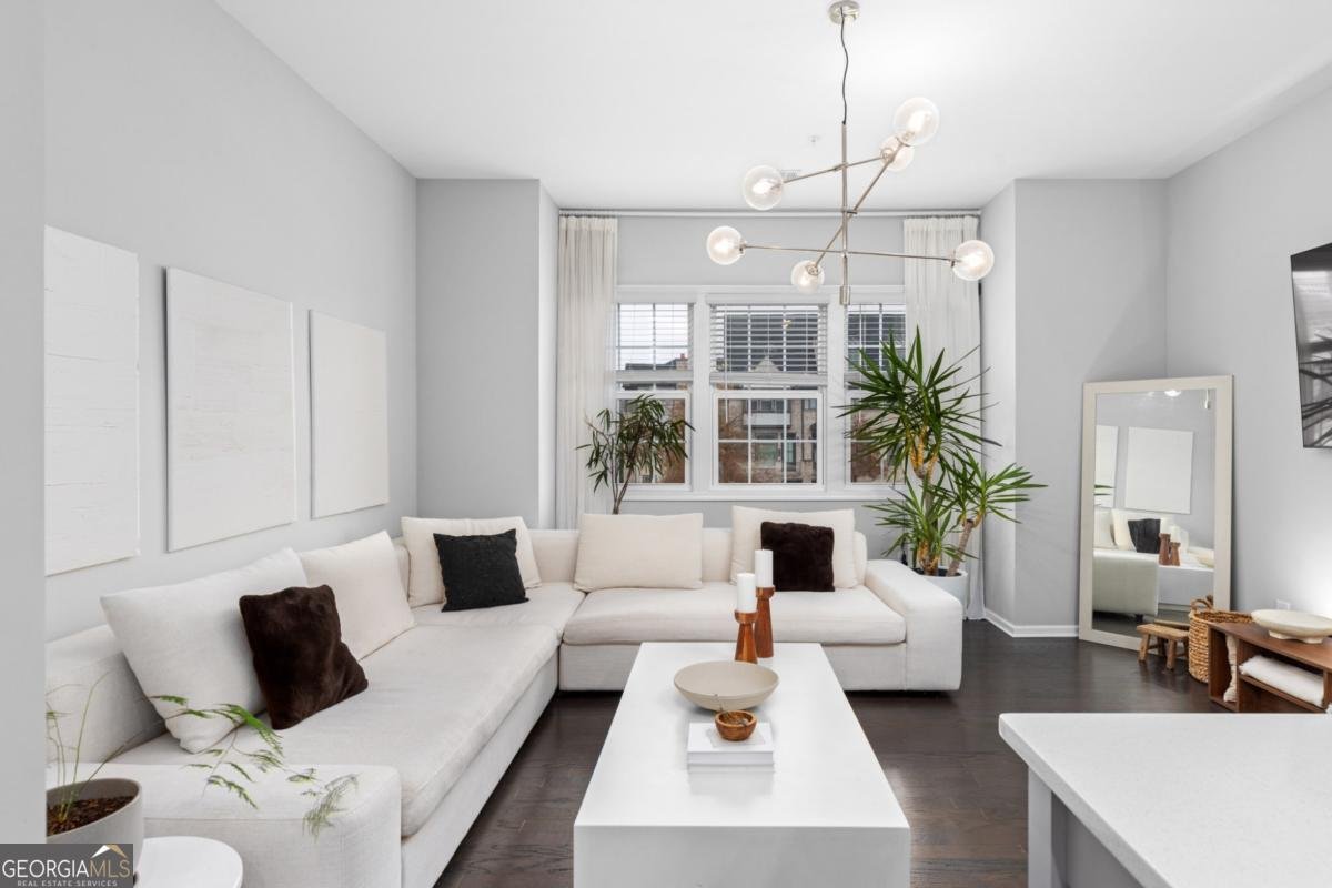 3933 Danube Lane Atlanta - 1