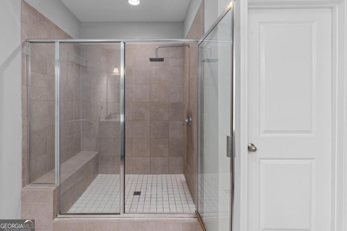 3933 Danube Lane Atlanta - 35