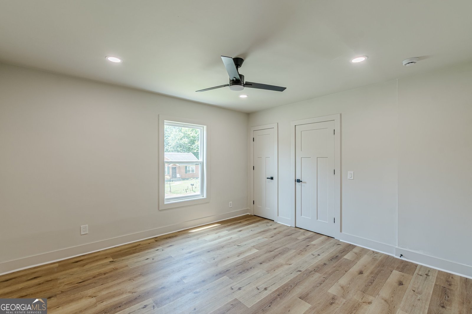 2276 Hillside Avenue Decatur - 27