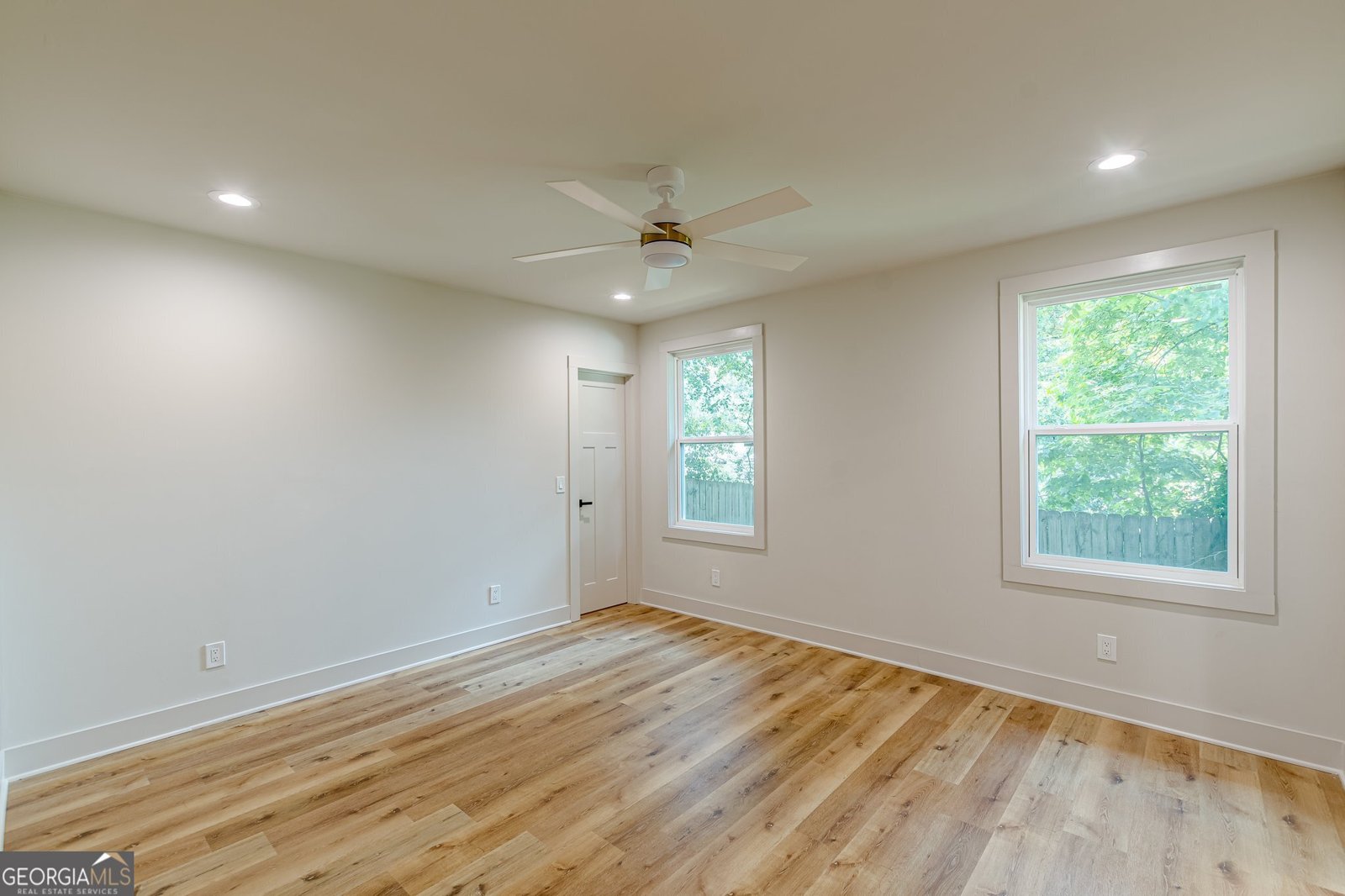 2276 Hillside Avenue Decatur - 37