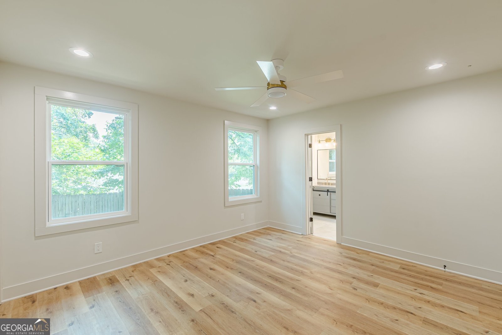 2276 Hillside Avenue Decatur - 38