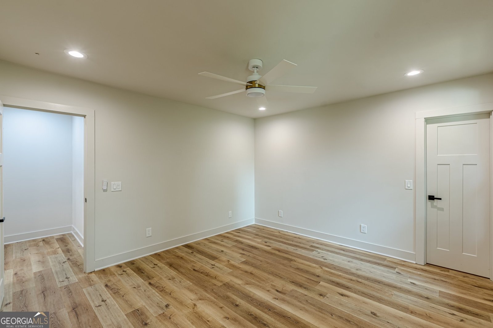 2276 Hillside Avenue Decatur - 40
