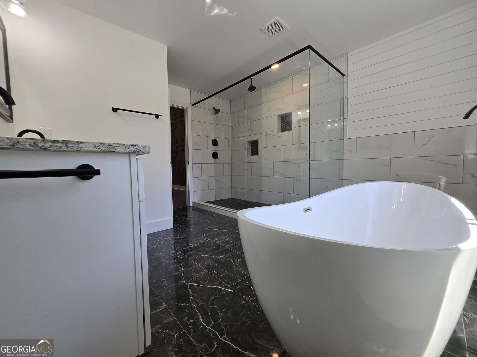 2173 MONTROSE Avenue Atlanta - 20