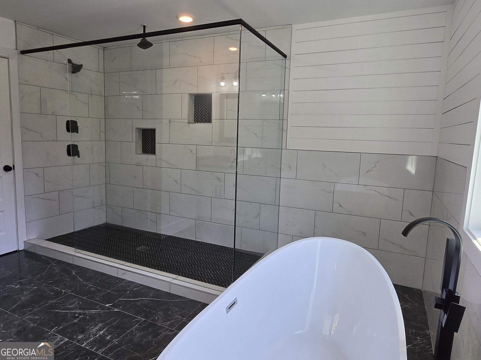 2173 MONTROSE Avenue Atlanta - 21