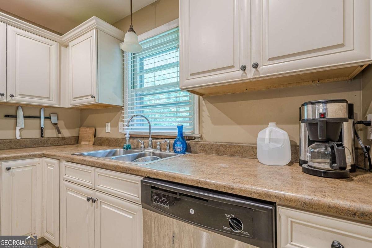 2194 Freydale Road Marietta - 11