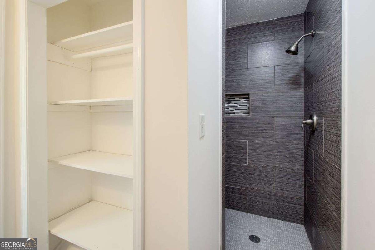 1834 BUCKEYE Street Atlanta - 23
