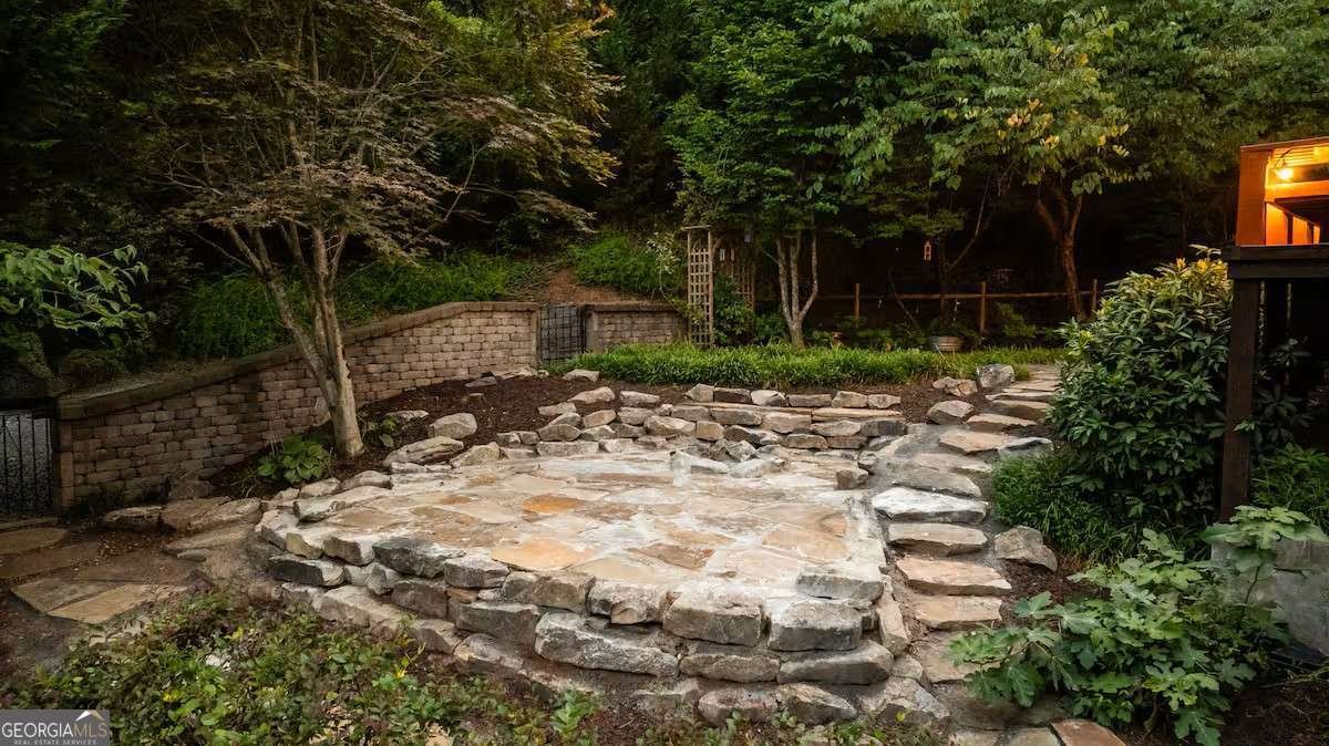 200 Underlook Road Blue Ridge - 46