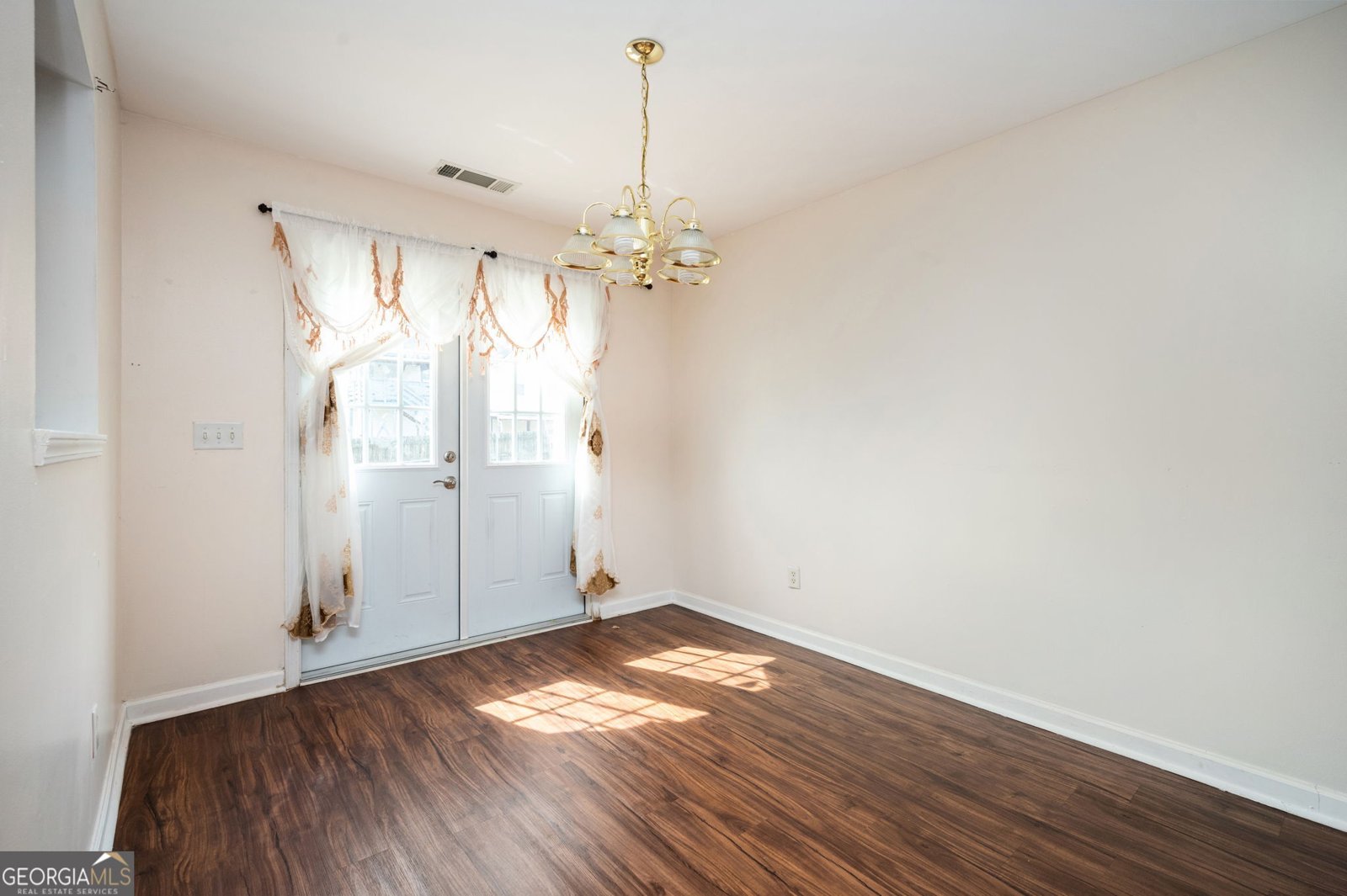 6517 Snowbird Lane Douglasville - 8