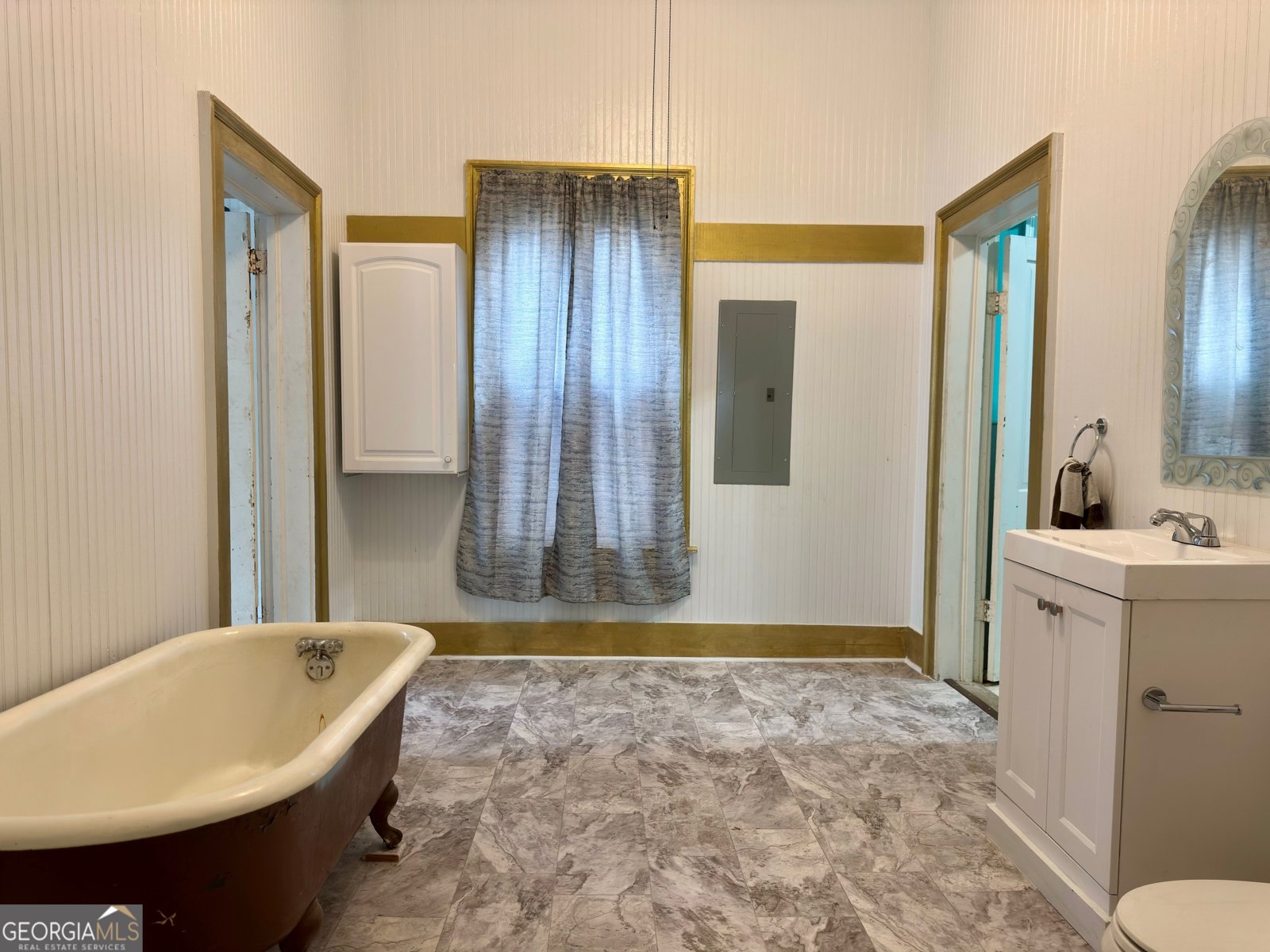 401 Ogeechee Street Sylvania - 24