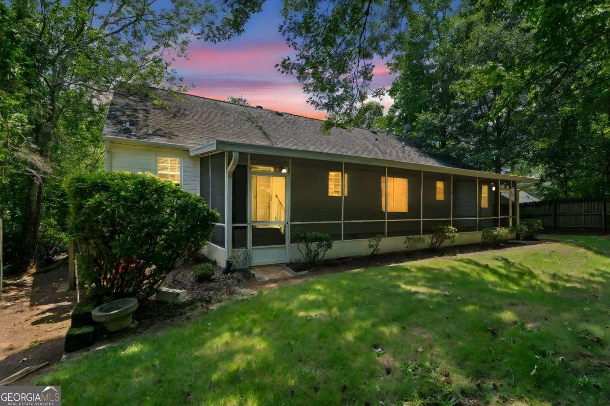3997 Paloverde Drive Kennesaw - 34