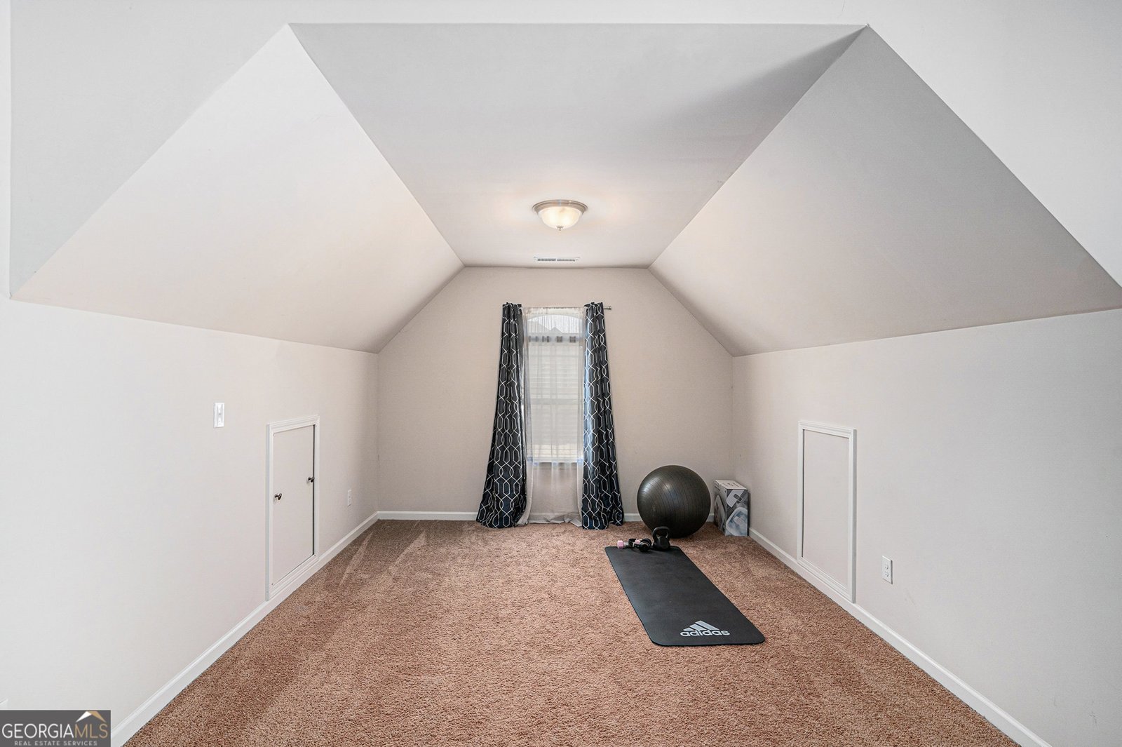 6918 Diamond Drive Rex - 19