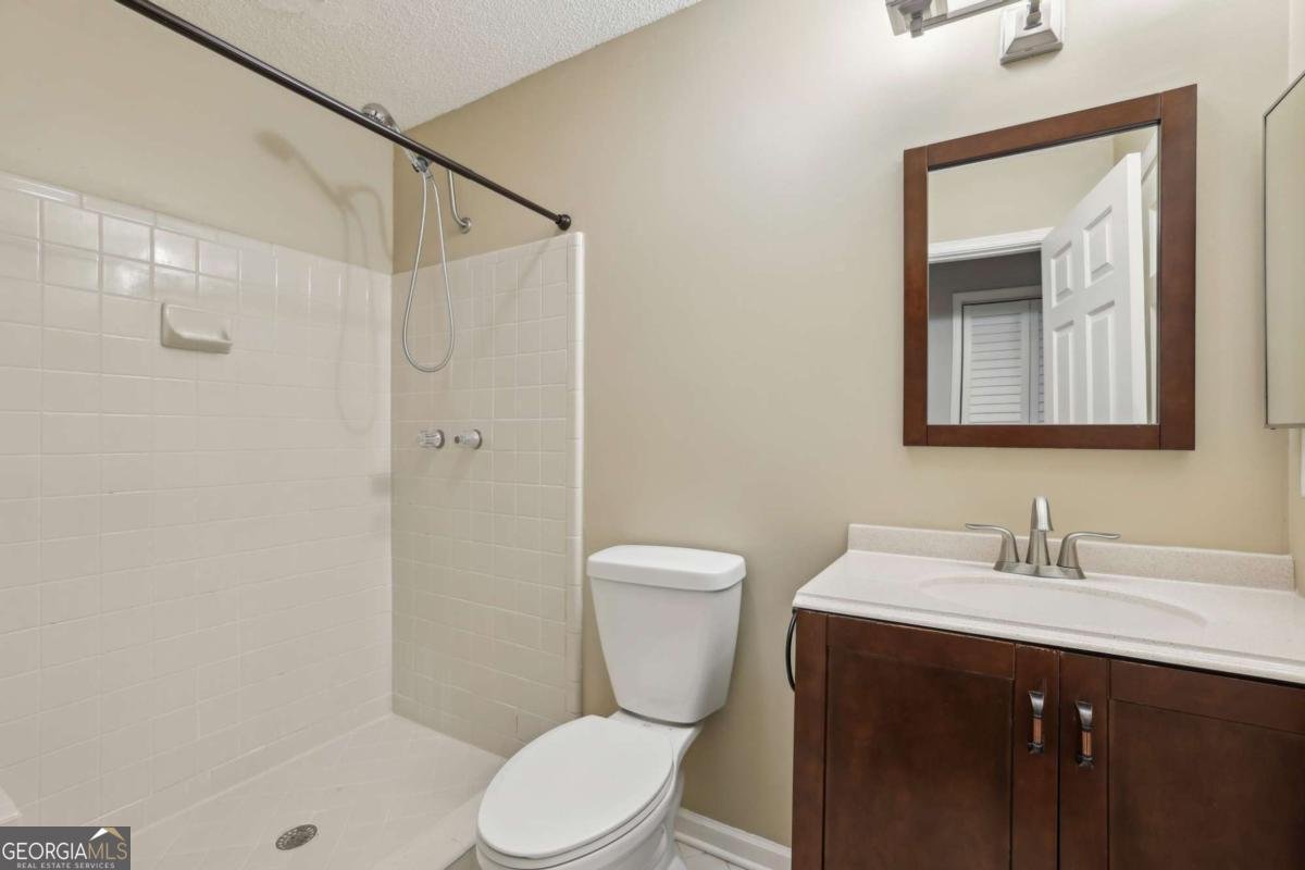 511 Barrington Hills Drive Atlanta - 13