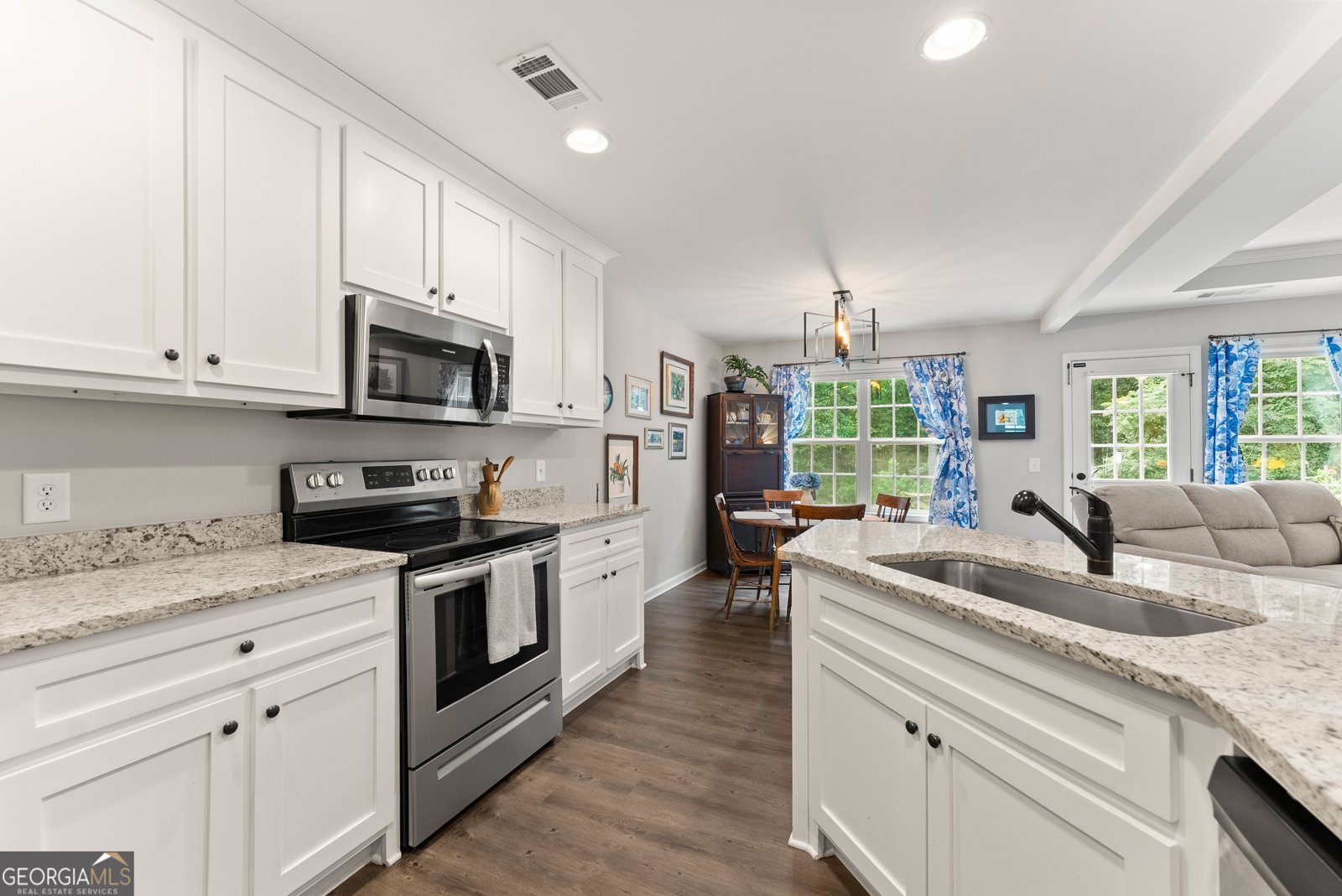 105 W E King Road Commerce - 12