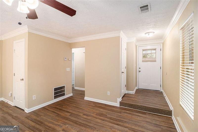 6403 CHARTER Way Lithonia - 6
