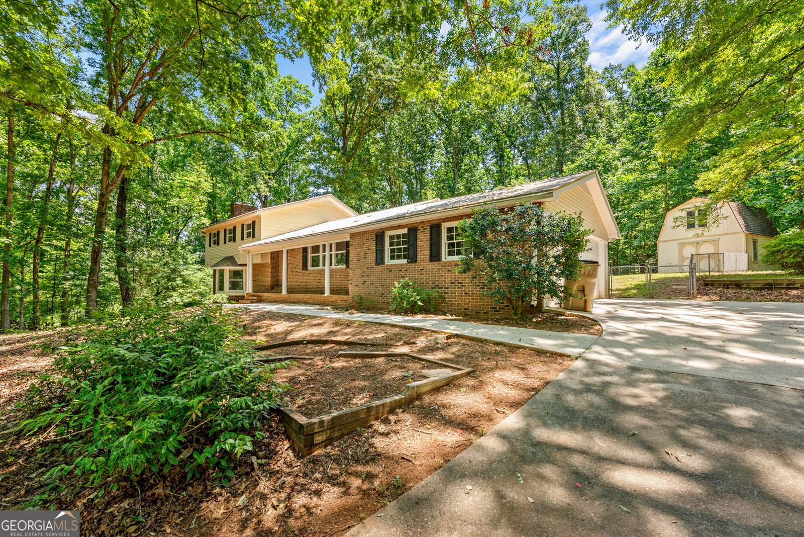 4848 Red Oak Drive Gainesville - 2
