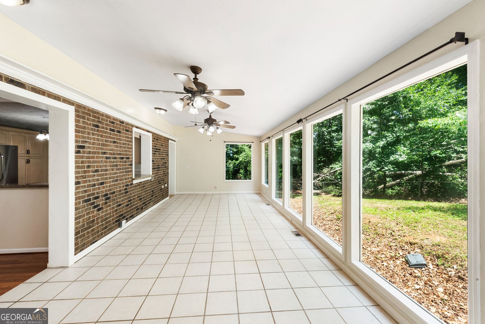 4848 Red Oak Drive Gainesville - 22