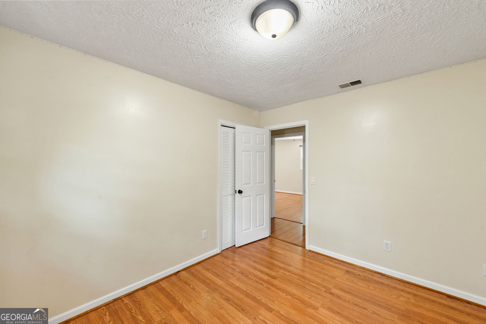 4848 Red Oak Drive Gainesville - 32