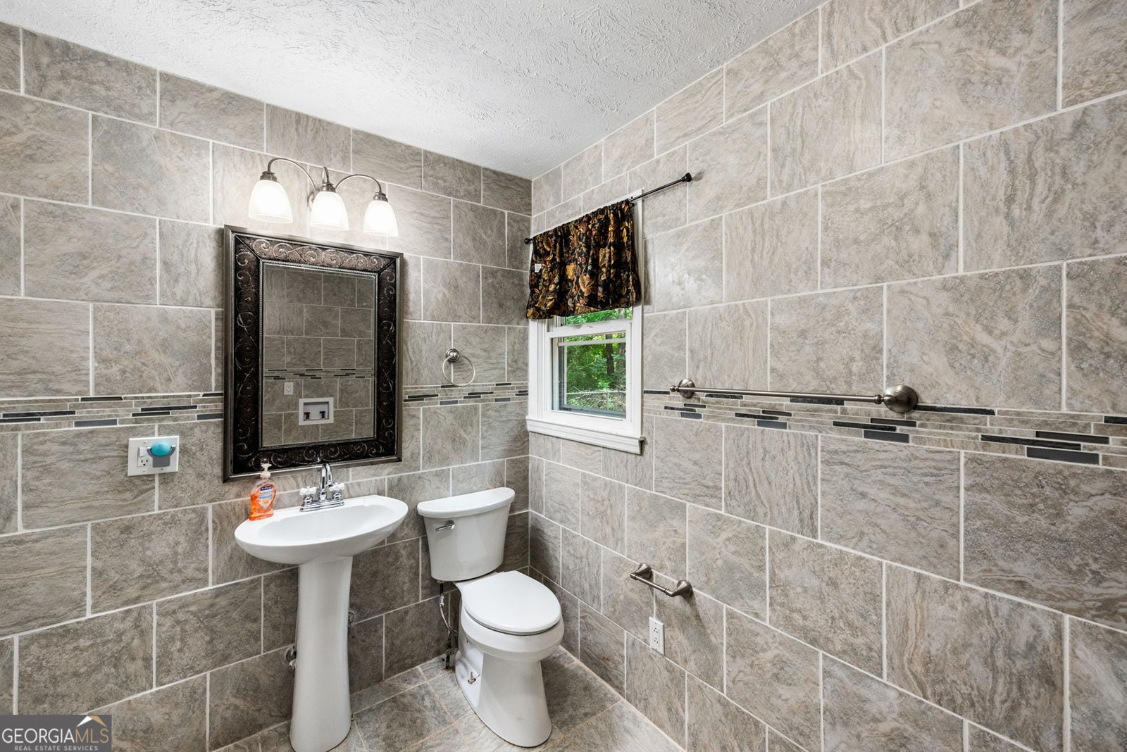 4848 Red Oak Drive Gainesville - 34