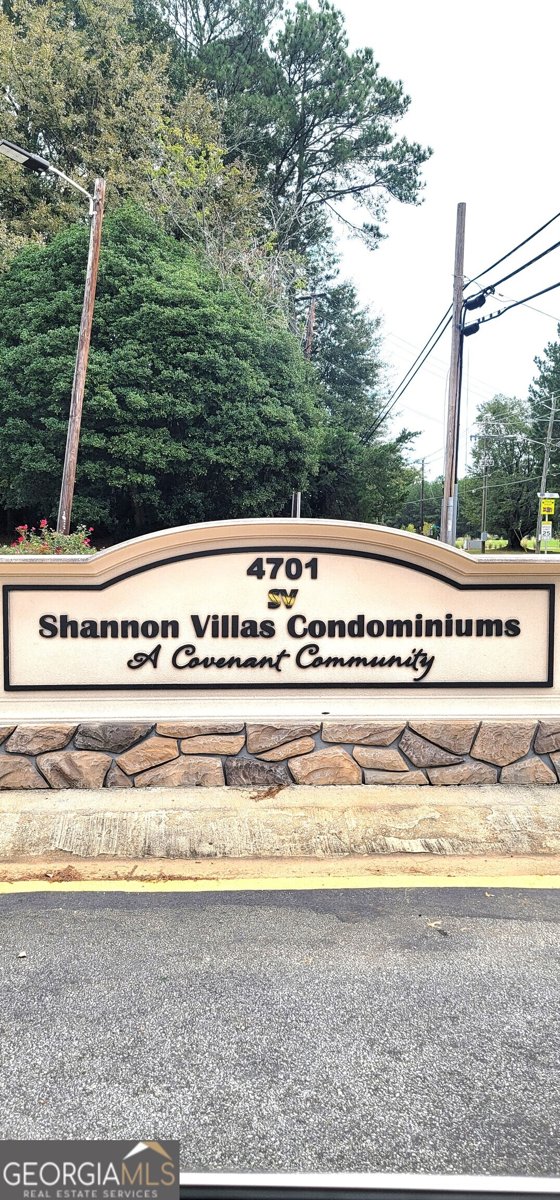 4701 Flat Shoals Road Union City - 2